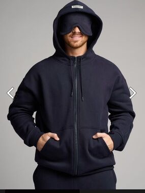 COMFRT- men’s size 3 XL Travel Essentials Zip Hoodie, black